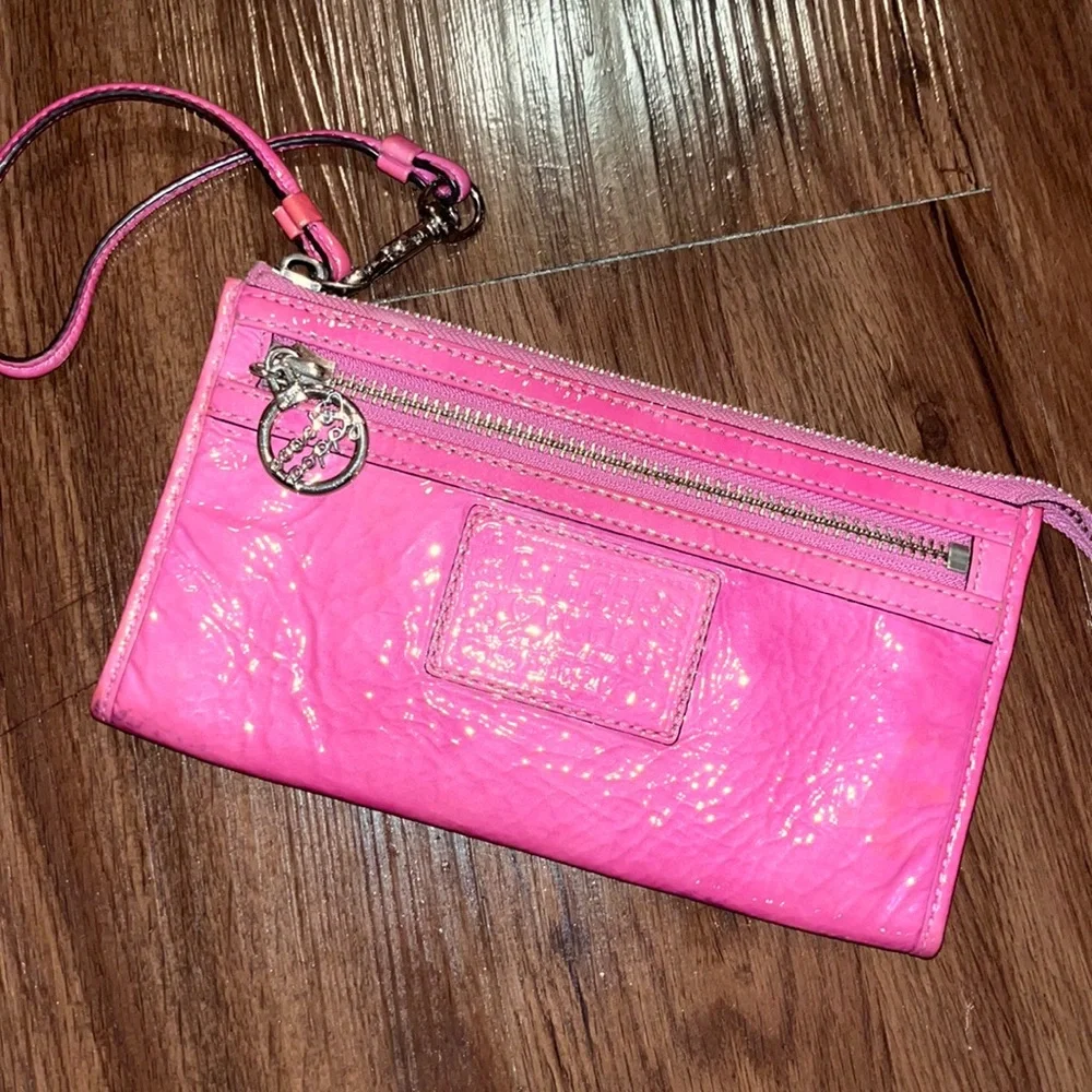 Coach Poppy Wristlet - Picture 1 of 4